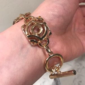 Liz Claiborne bracelet- silver cut